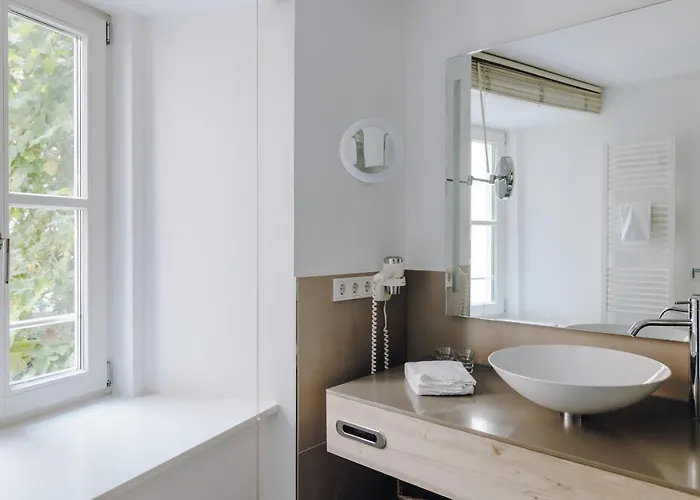 Hotel Little 7 - Boutique *